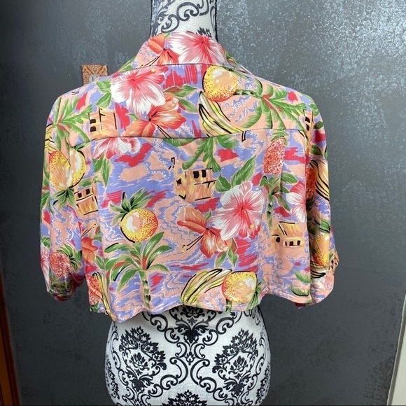 LF Brand Hawaiian floral cropped button up shirt - Picture 7 of 10